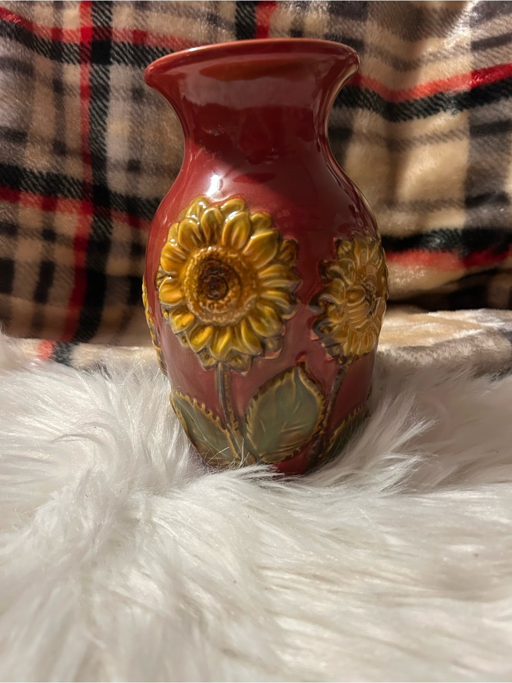 Red Ceramic Sunflower Vase - Decorative Home Accent